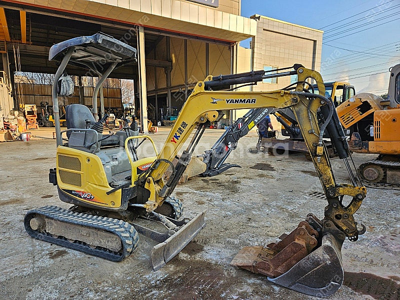 얀마 VIO17 2013년식 버켓3종 1.7톤급 미니 중고굴삭기 미니017--1